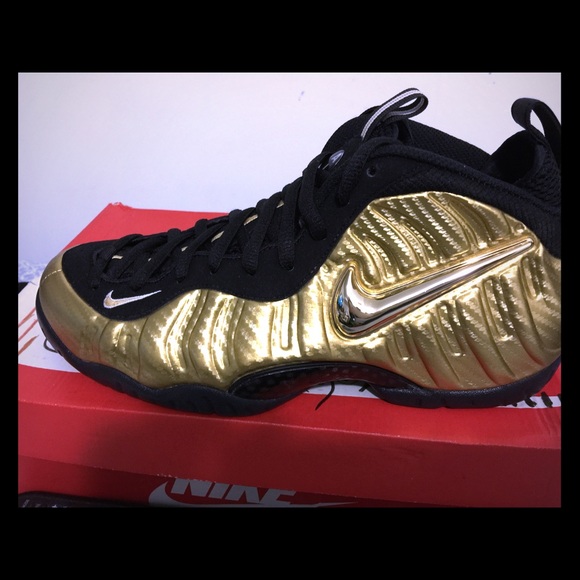 Foamposite metallic gold
